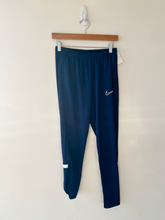 Load image into Gallery viewer, Nike Dri Fit Athletic Pants Size Extra Small
