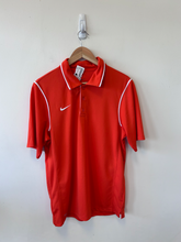 Load image into Gallery viewer, Nike Athletic Top Size Small
