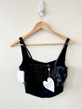 Load image into Gallery viewer, Tank Top Size Small
