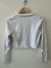 Load image into Gallery viewer, Pac Sun Long Sleeve Top Size Medium
