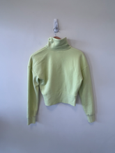 Load image into Gallery viewer, Universal Thread Sweatshirt Size Extra Small
