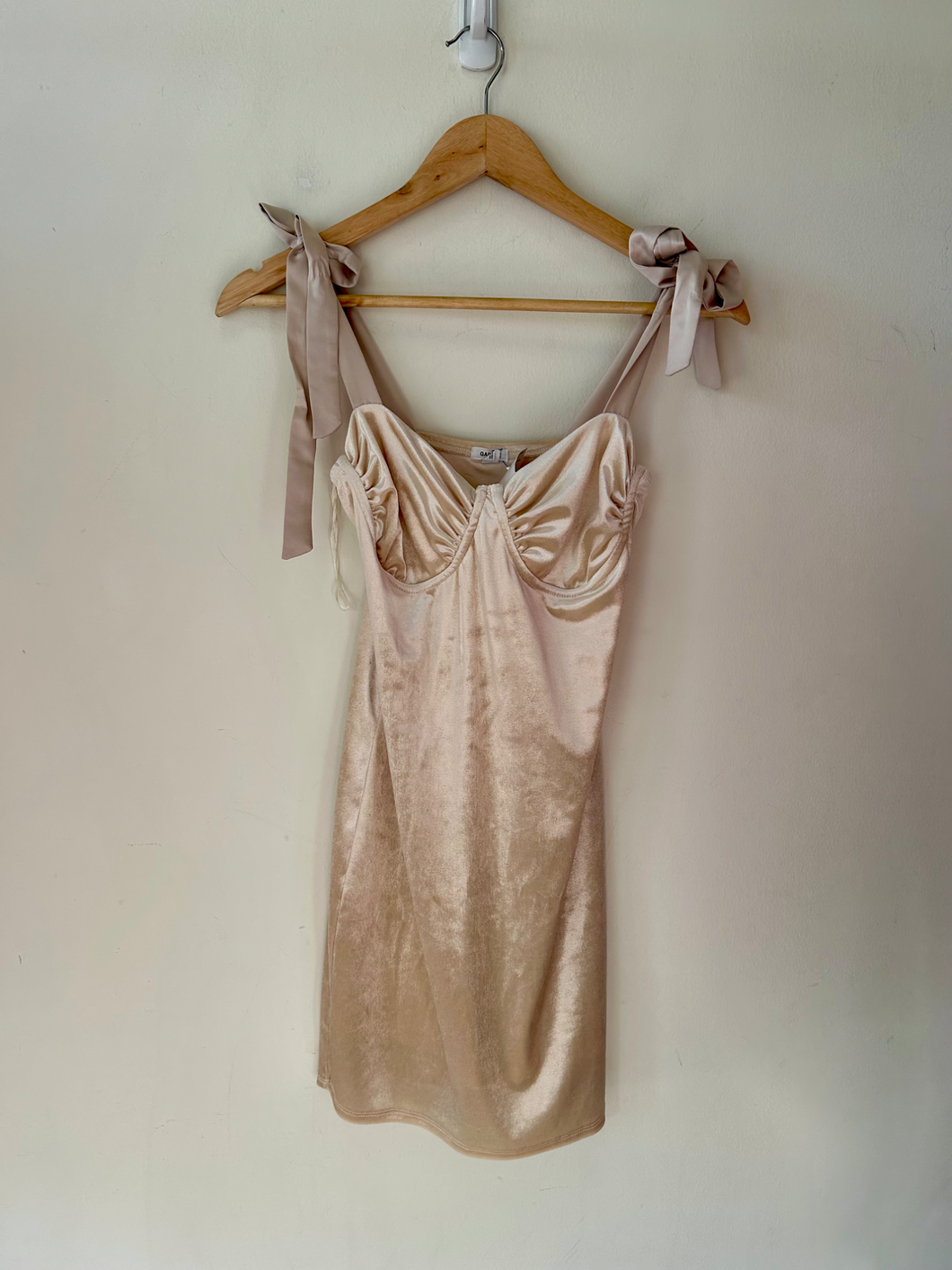 Garage Dress Size Small