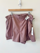 Load image into Gallery viewer, Calia Shorts Size Extra Large

