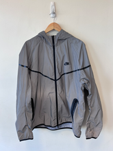 Load image into Gallery viewer, Nike Outerwear Size XXL
