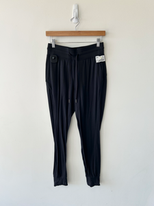 Lulu Lemon Athletic Pants Size Medium