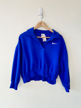 Load image into Gallery viewer, Nike Sweatshirt Size Medium
