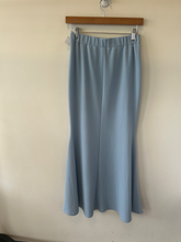 Load image into Gallery viewer, Shein Long Skirt Size Medium
