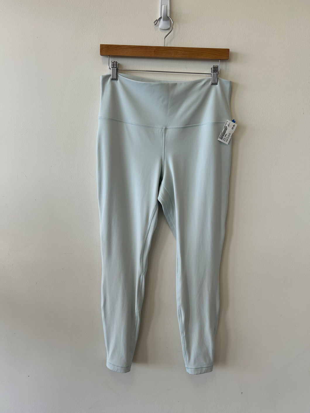 Lulu Lemon Athletic Pants Size 11/12 (31)