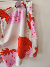 Load image into Gallery viewer, No Boundaries Shorts Size 3XL
