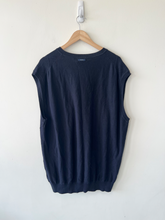 Load image into Gallery viewer, Nautica Sweater Size 3XL

