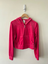 Load image into Gallery viewer, Juicy Couture Sweatshirt Size Large
