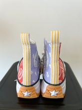 Load image into Gallery viewer, Converse Casual Shoes Womens 6.5
