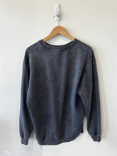 Load image into Gallery viewer, Sweatshirt Size Large
