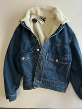 Load image into Gallery viewer, H &amp; M Heavy Outerwear Size Extra Large
