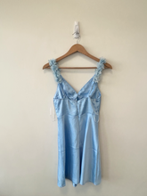 Load image into Gallery viewer, Hellomolly Dress Size Small
