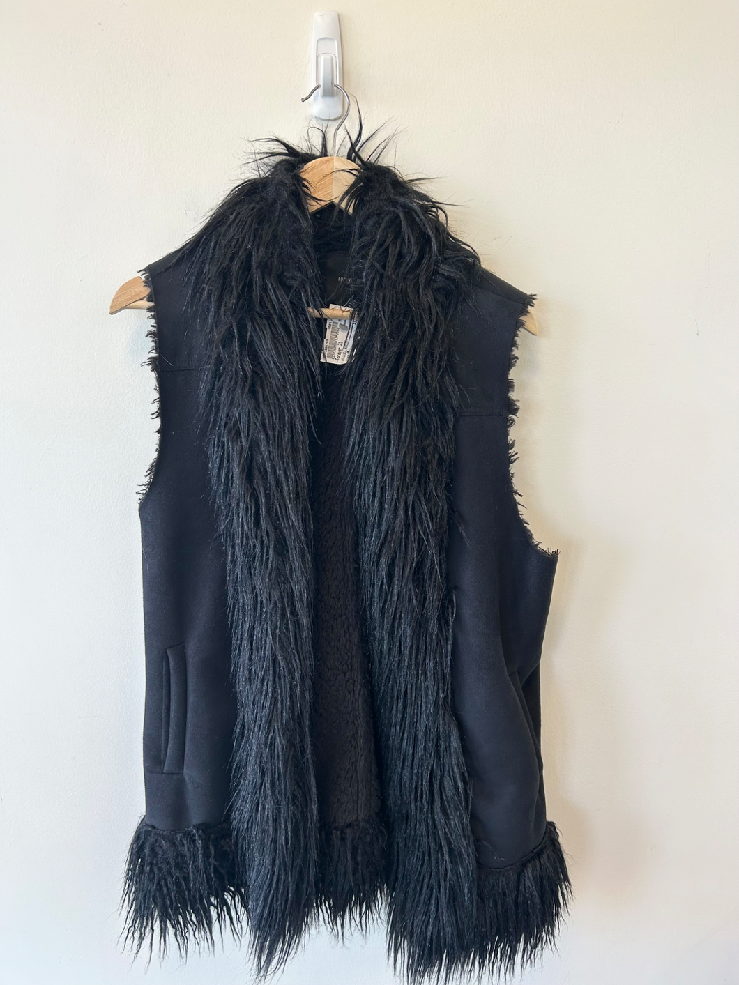 Forever 21 Outerwear Size Medium