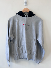 Load image into Gallery viewer, Champion Sweater Size Small
