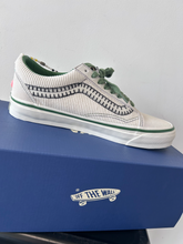 Load image into Gallery viewer, Vans Casual Shoes Mens 10
