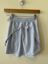 Load image into Gallery viewer, Lulu Lemon Athletic Shorts Size Small
