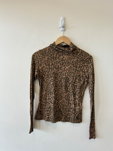 Bdg Long Sleeve Top Size Medium