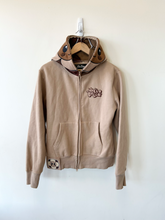 Load image into Gallery viewer, Sweatshirt Size Small
