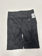 Load image into Gallery viewer, Gym Shark Athletic Shorts Size Large
