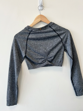 Load image into Gallery viewer, Gym Shark Athletic Top Size Medium
