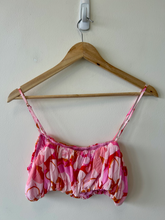 Load image into Gallery viewer, Mink Pink Tank Top Size Medium
