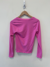 Load image into Gallery viewer, Free People Long Sleeve Top Size Medium
