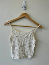 Load image into Gallery viewer, Brandy Melville Tank Top Size Small
