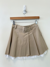 Load image into Gallery viewer, Short Skirt Size Small
