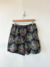 Load image into Gallery viewer, Shorts Size Extra Large
