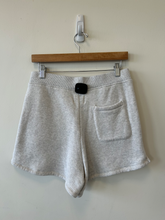 Load image into Gallery viewer, Madewell Shorts Size Medium
