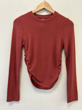 Load image into Gallery viewer, Madewell Long Sleeve Top Size Small
