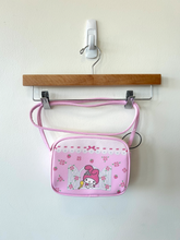 Load image into Gallery viewer, Hot Topic Purse
