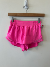 Load image into Gallery viewer, Lulu Lemon Athletic Shorts Size Small
