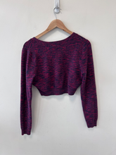 Load image into Gallery viewer, Urban Outfitters ( U ) Sweater Size Medium
