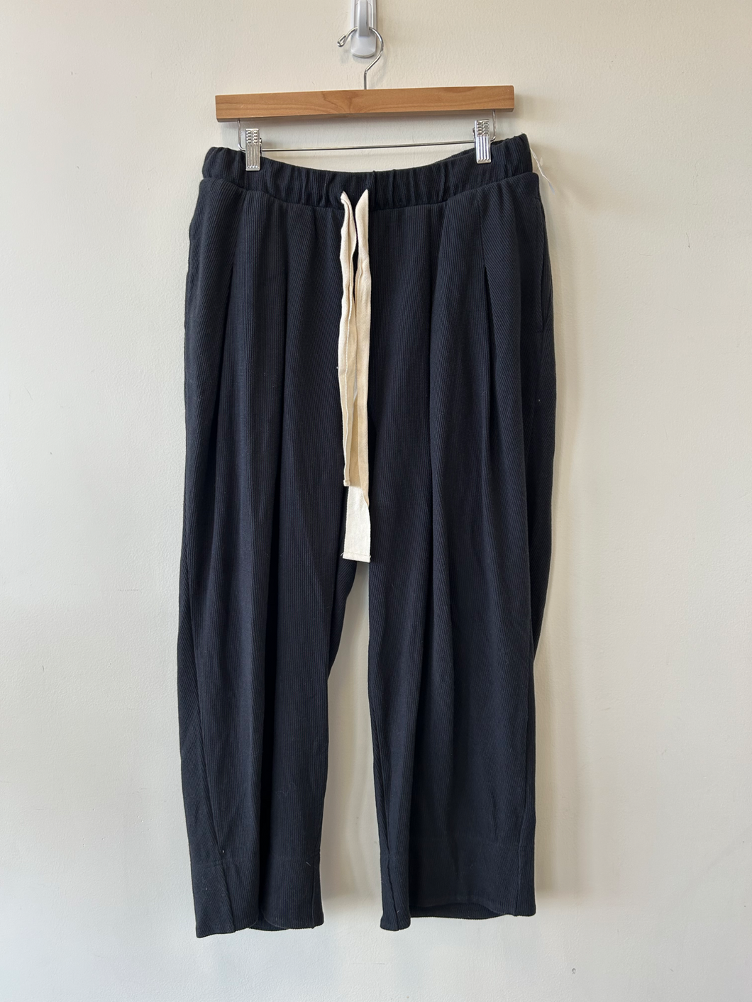 Free People Beach Pants Size Medium