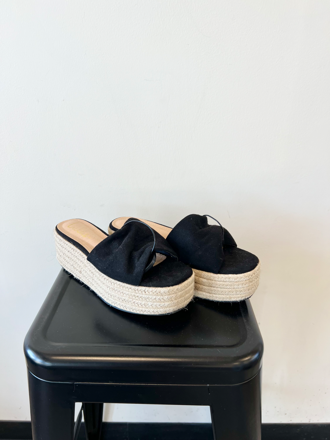 Lulus Sandals Womens 9