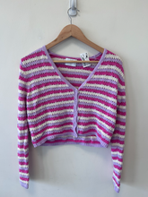 Load image into Gallery viewer, Lush Sweater Size Large
