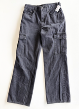 Load image into Gallery viewer, Denim Forum Pants Size 7/8 (29)

