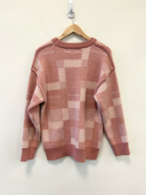 Load image into Gallery viewer, Sweater Size Small
