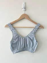 Load image into Gallery viewer, Urban Outfitters ( U ) Tank Top Size Extra Small
