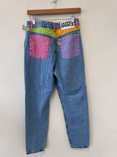 Load image into Gallery viewer, Denim Size 30
