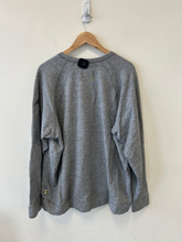 Load image into Gallery viewer, Jordan Sweatshirt Size 3XL
