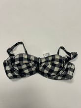 Load image into Gallery viewer, Betsey Johnson Womens Swimwear Size Medium
