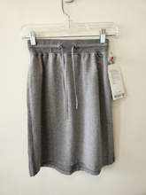 Load image into Gallery viewer, Lulu Lemon Short Skirt Size Small
