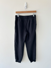 Load image into Gallery viewer, Lulu Lemon Athletic Pants Size Medium
