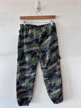 Load image into Gallery viewer, No Boundaries Pants Size Small
