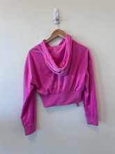 Load image into Gallery viewer, Hello Kitty Sweatshirt Size Medium
